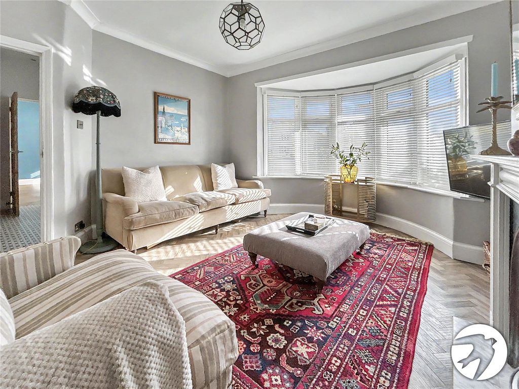 Property photo 3 of 29 Picture No. 80