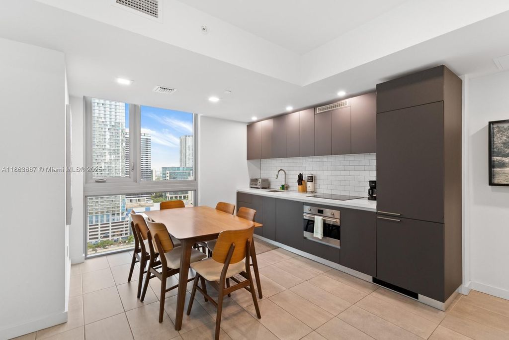 Property photo 2 of 26 <Alttext/>