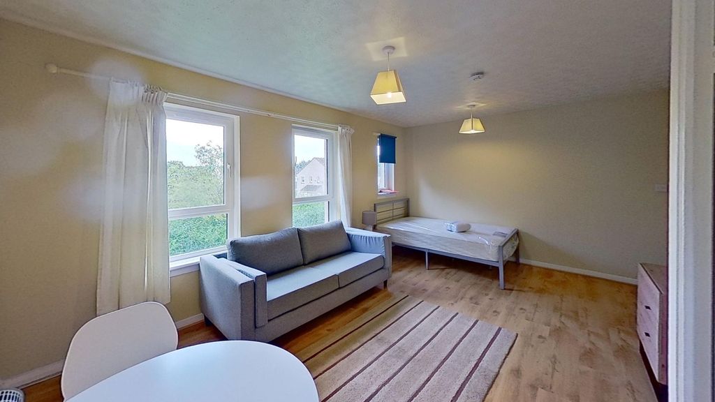 Property photo 1 of 7 Picture No. 04