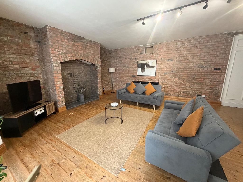 Property photo 1 of 13 Tempimageygkrvp.Jpg