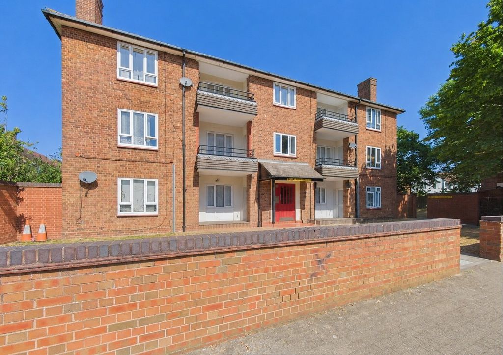 Property photo 1 of 11 5354151