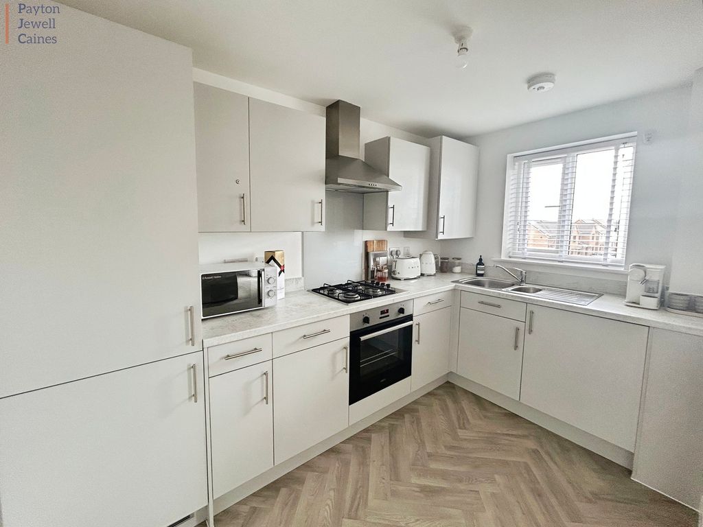 Property photo 3 of 11 Not Specified