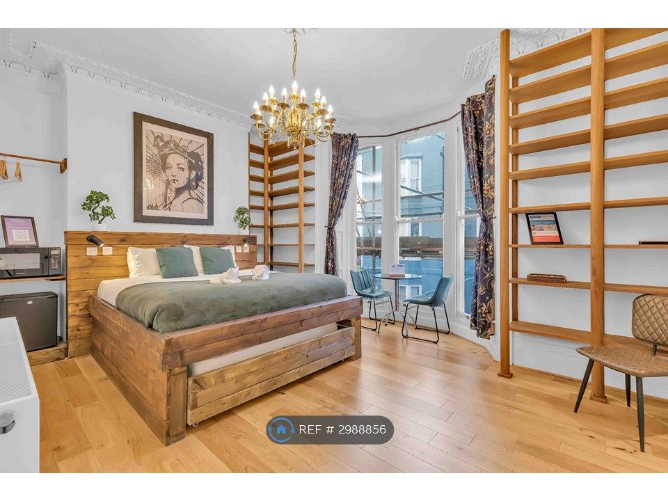 Property photo 1 of 9 Open Plan