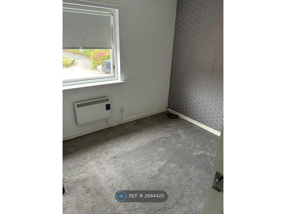 Property photo 3 of 7 Bedroom