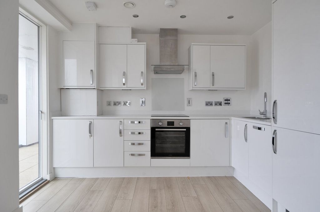 Property photo 3 of 7 Picture No. 09