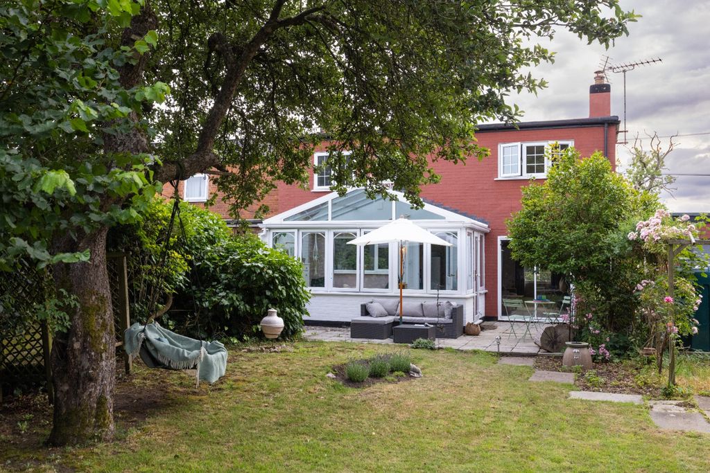Property photo 3 of 20 5242083