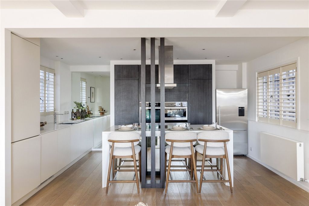 Property photo 3 of 25 Picture No. 03