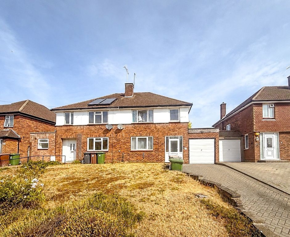 Property photo 1 of 17