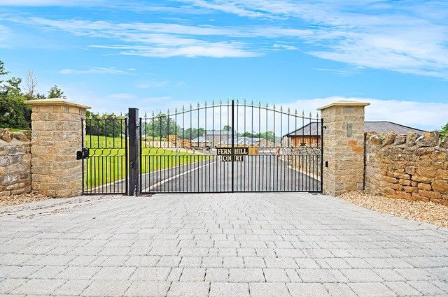 Property photo 3 of 19 Gated Access