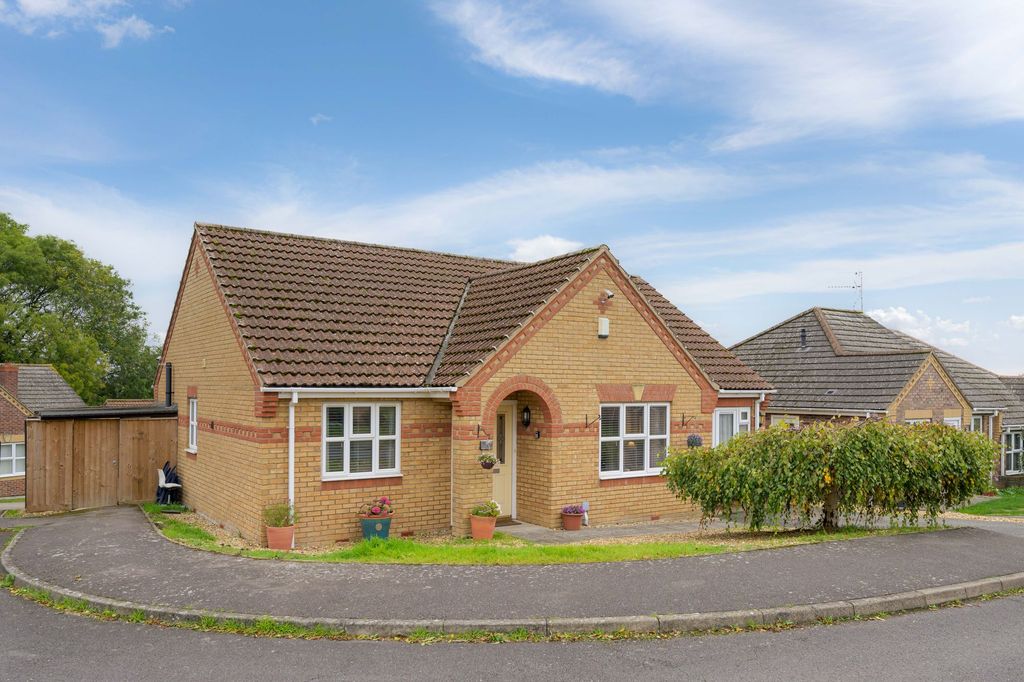 Property photo 1 of 26