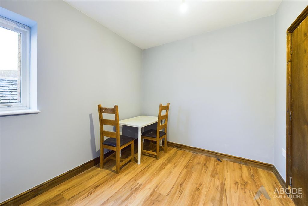 Property photo 3 of 6 Cam02544G0-Pr0198-Still005.Jpg