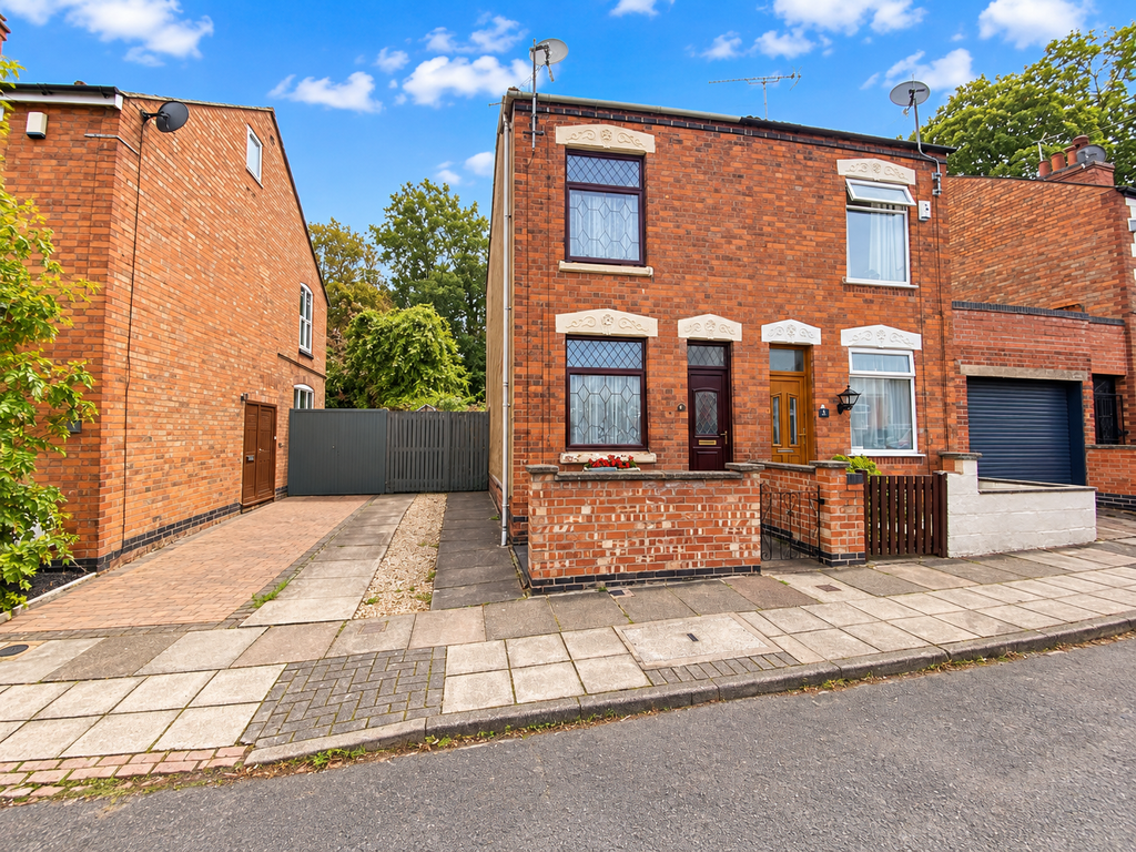 Property photo 1 of 13