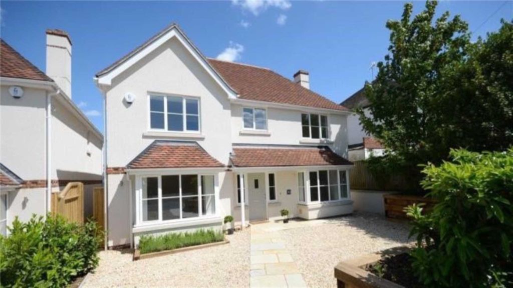 Property photo 1 of 15
