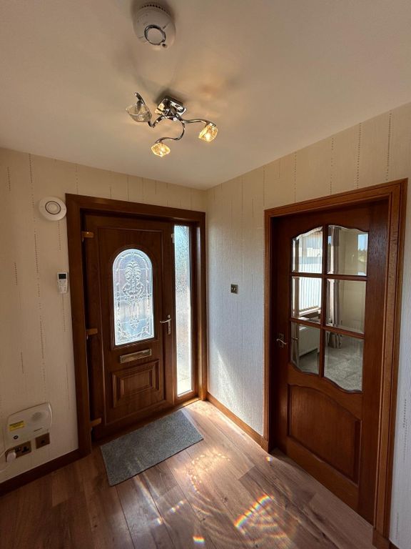 Property photo 2 of 29 Picture No. 05