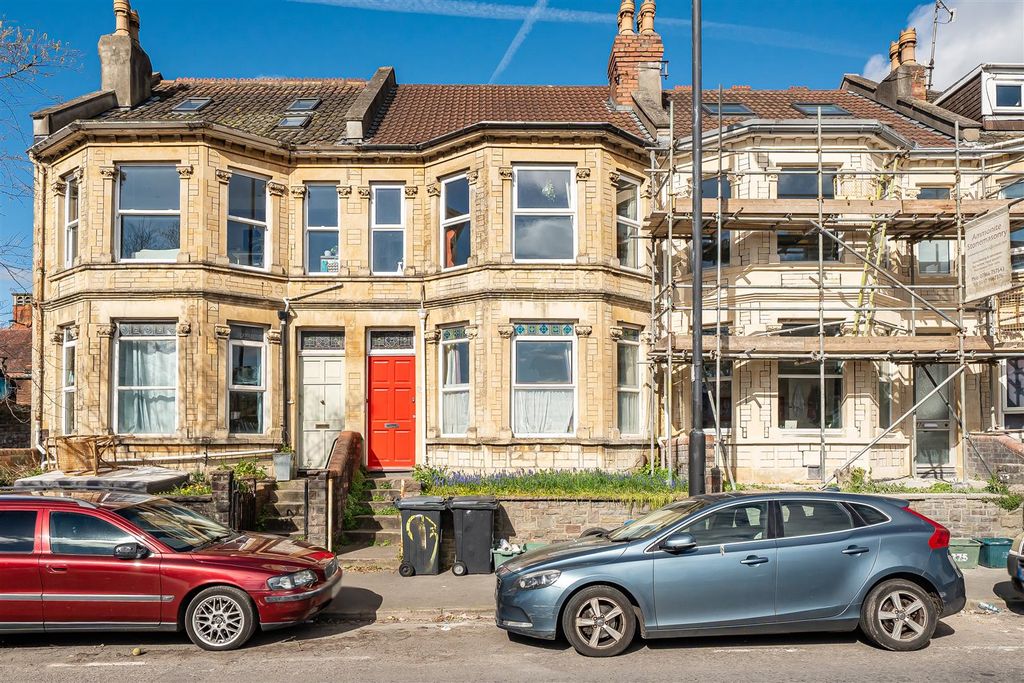 Property photo 1 of 15 Front.Jpg