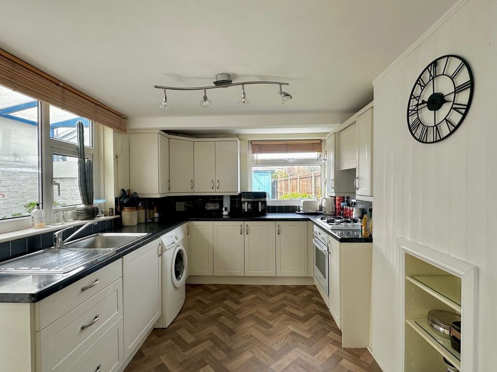 Property photo 3 of 11 Picture No. 07