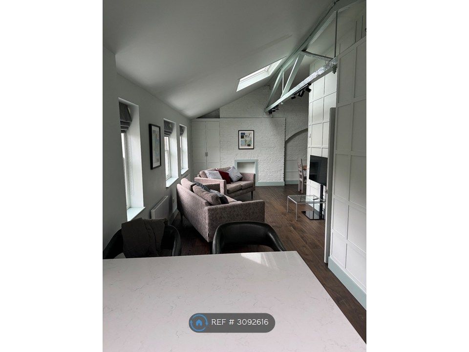 Property photo 1 of 17 Kitchen Towards Living Room