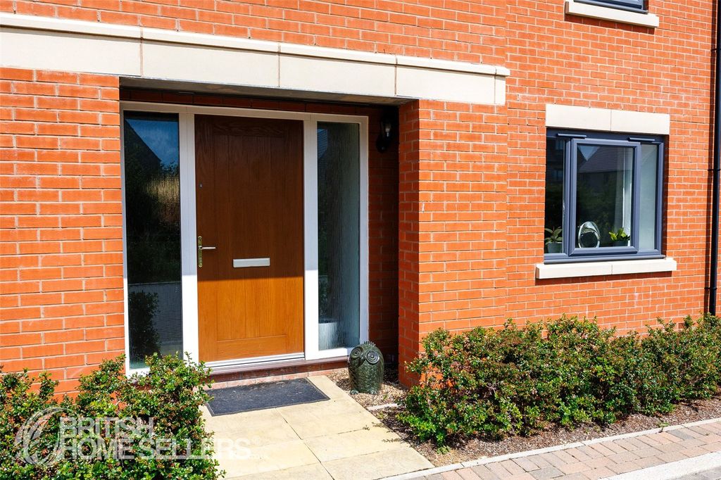 Property photo 2 of 30 Picture No. 44