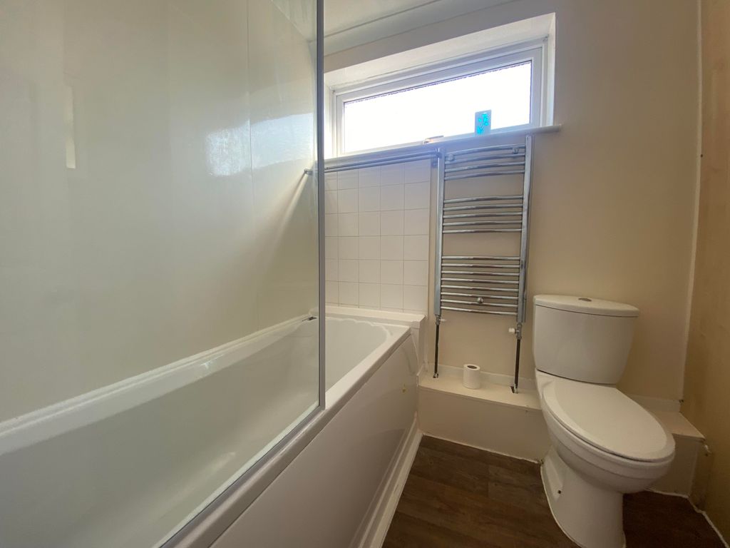 Property photo 3 of 10 Image