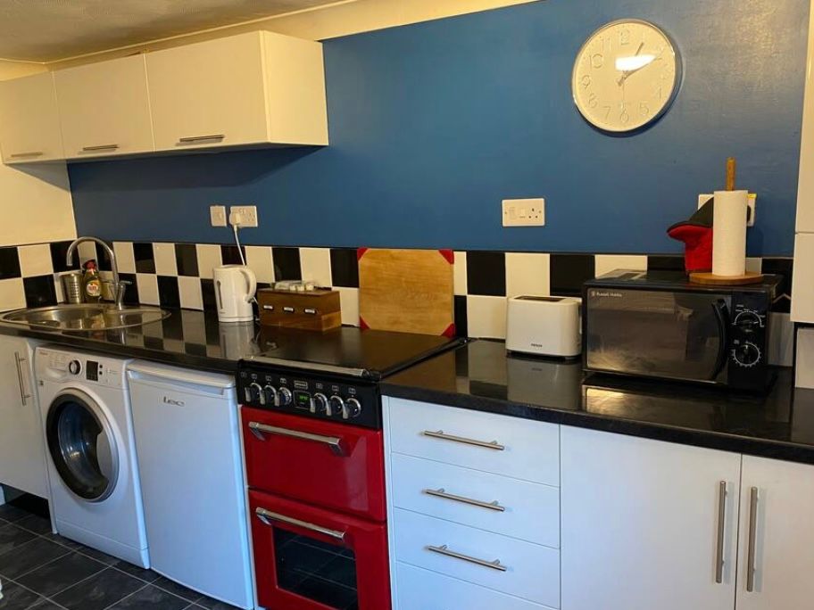 Property photo 1 of 6 View