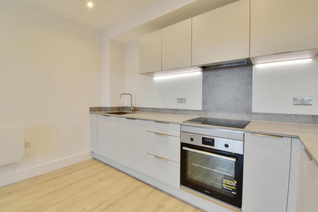 Property photo 3 of 9 U3.Jpg