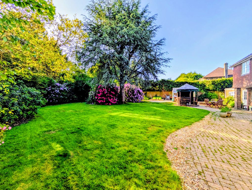 Additional image 2 of 5 bed detached house for saleForest Road, Liss GU33