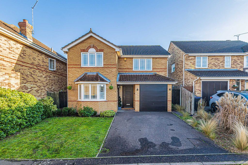 Property photo 1 of 46