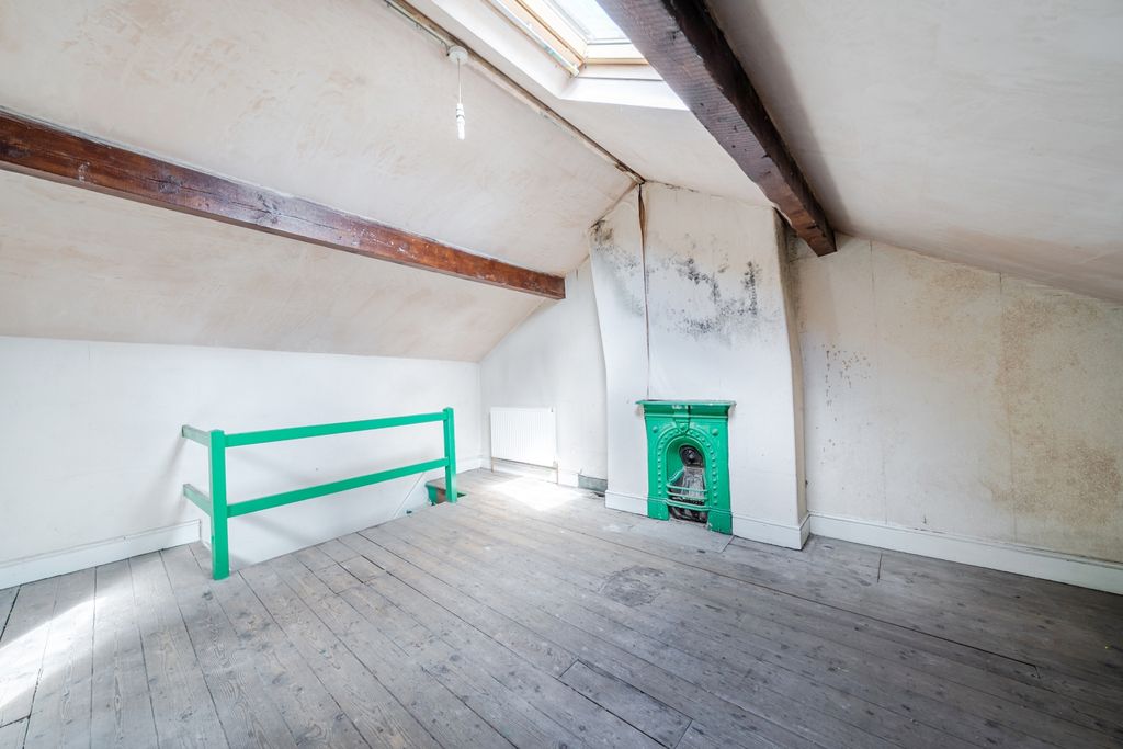 Additional image 7 of 3 bed terraced house for saleBank Buildings, Hebden Bridge, West Yorkshire HX7