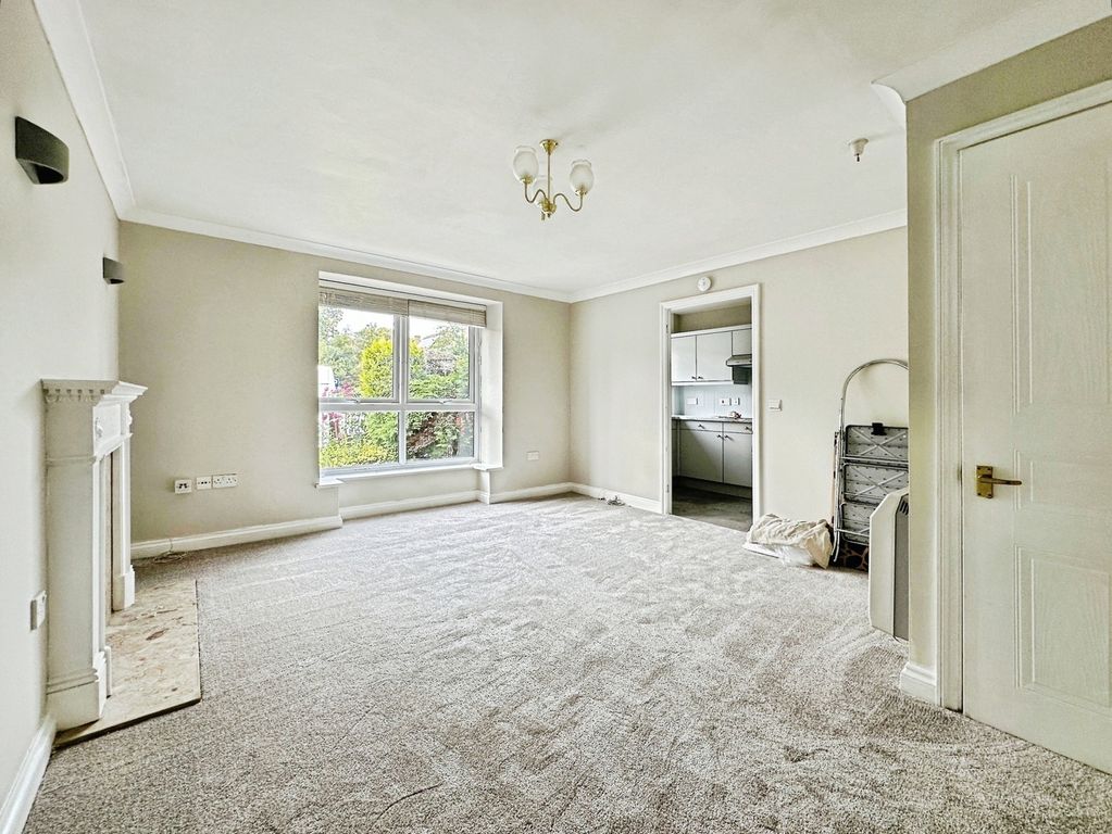 Property photo 2 of 7 Pbox-Img.Jpg