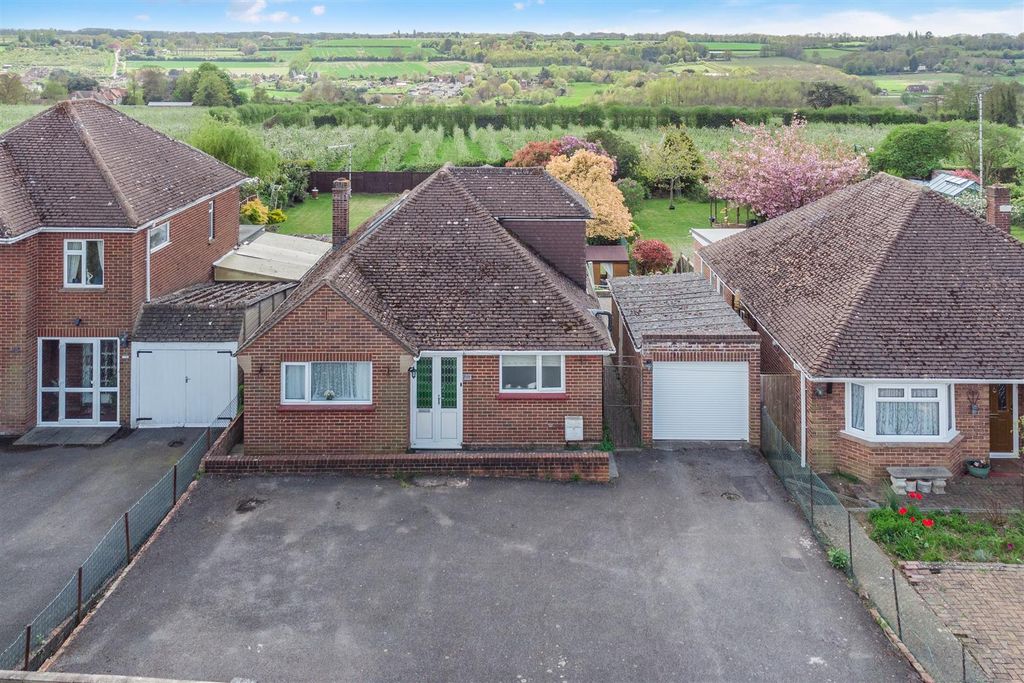 Property photo 1 of 16 8644140-Exterior11.Jpg