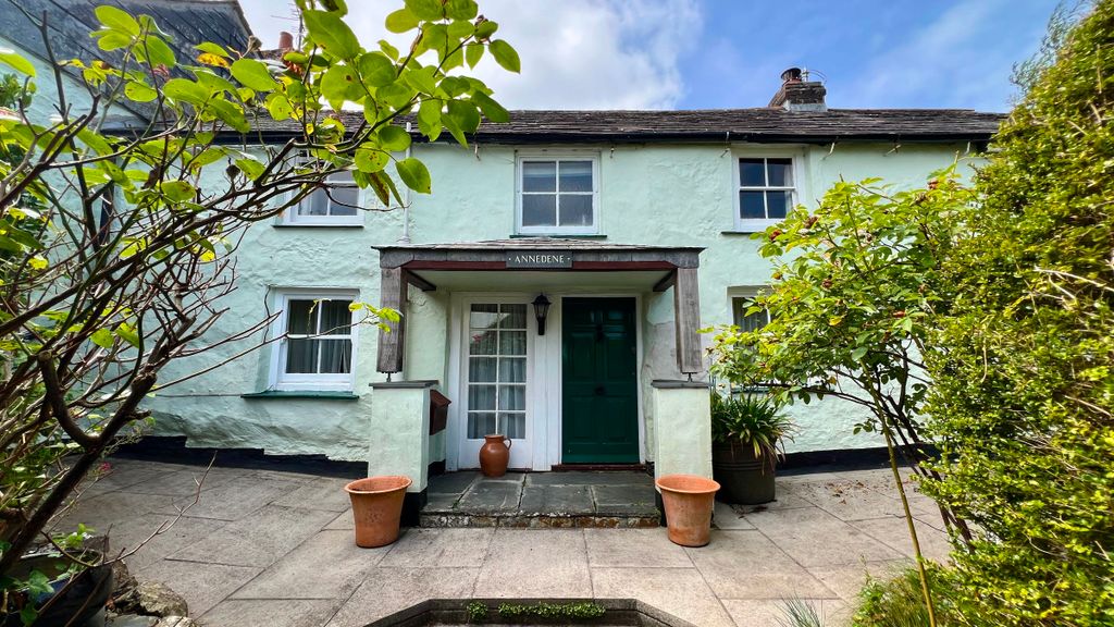 Property photo 1 of 23