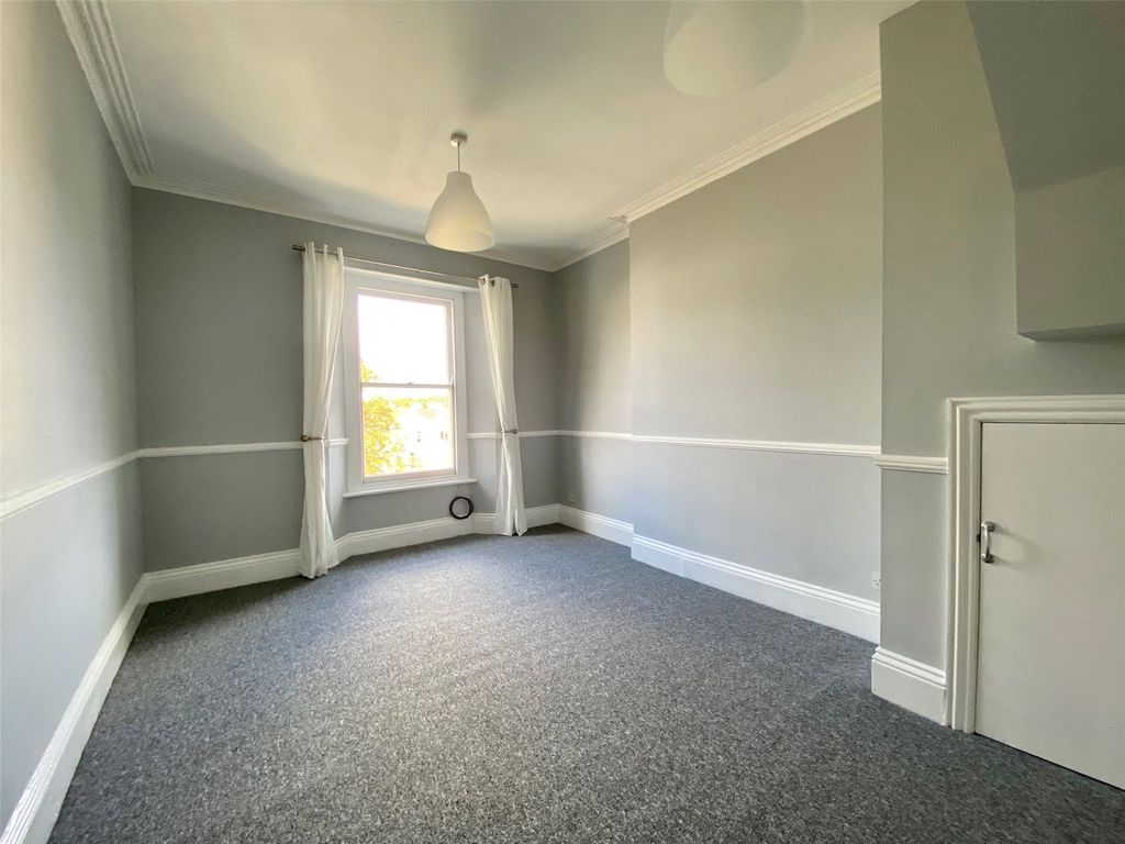 Additional image 6 of 5 bed flat for saleHanbury Road, Clifton, Bristol BS8