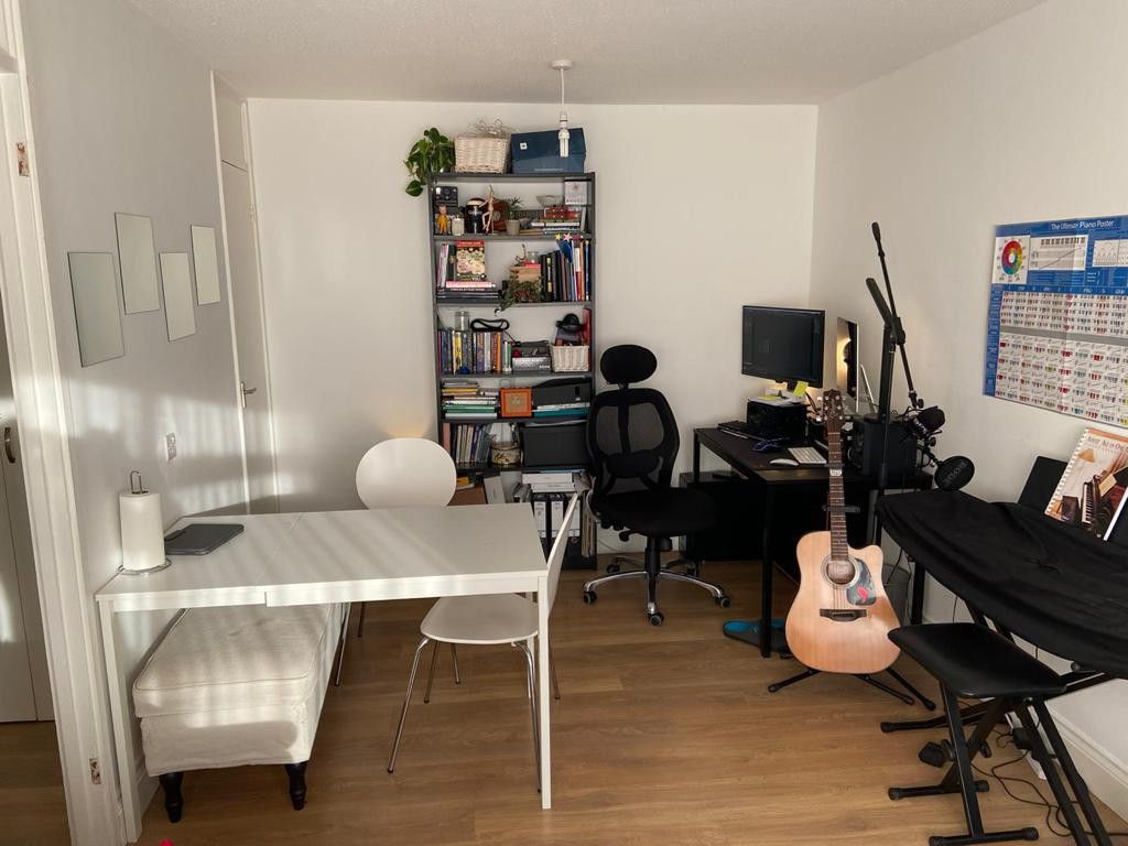 Property photo 1 of 2