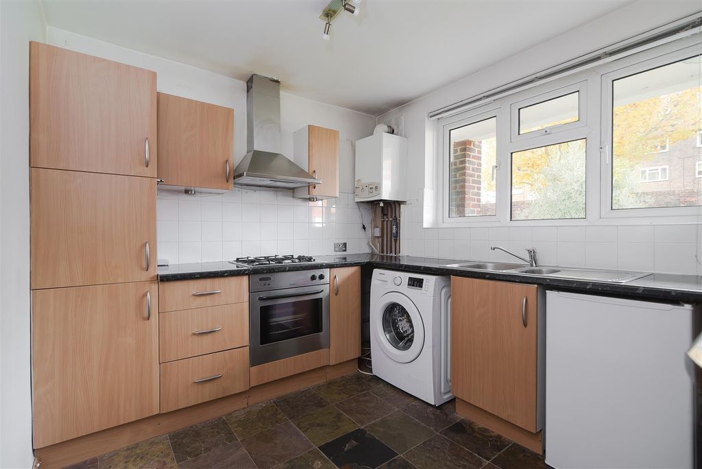 Property photo 3 of 6 3.Jpg