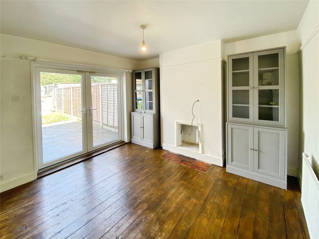 Property photo 3 of 18 Picture No. 22