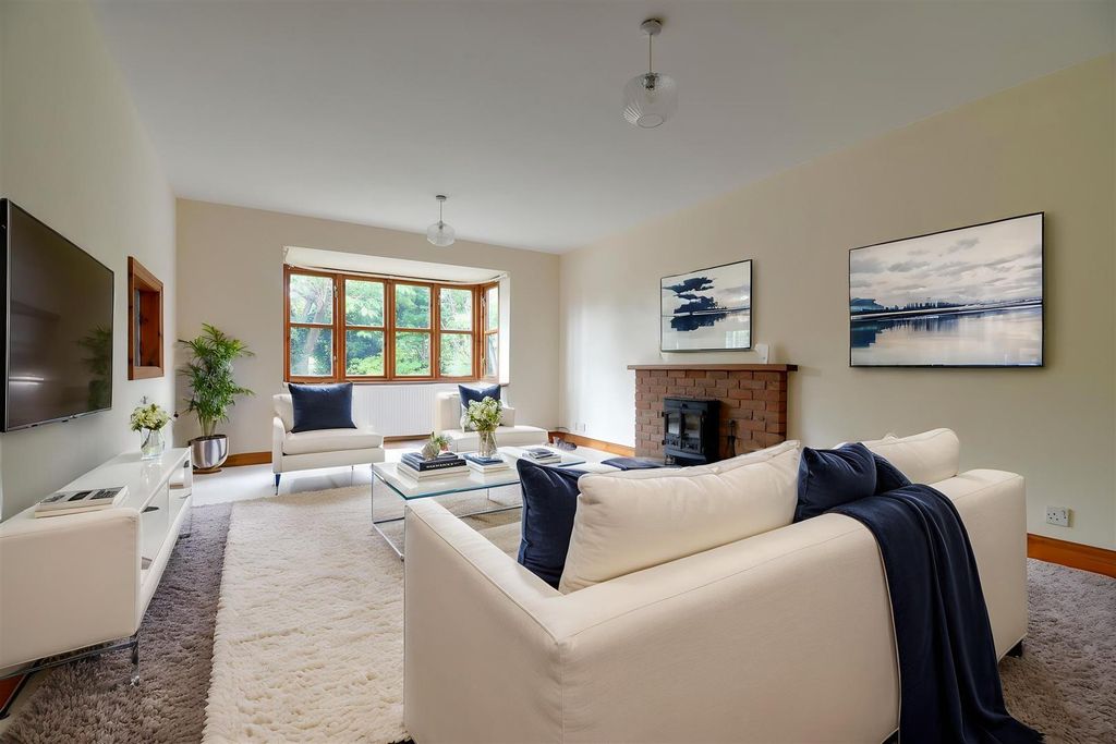 Property photo 2 of 25 Living Room Staged