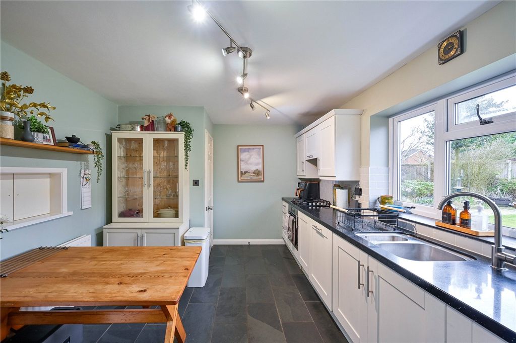 Property photo 3 of 28 Picture No. 19