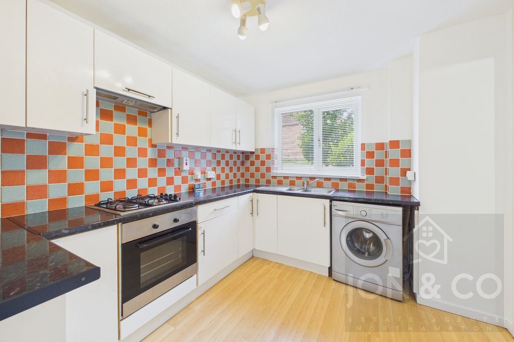 Property photo 3 of 10