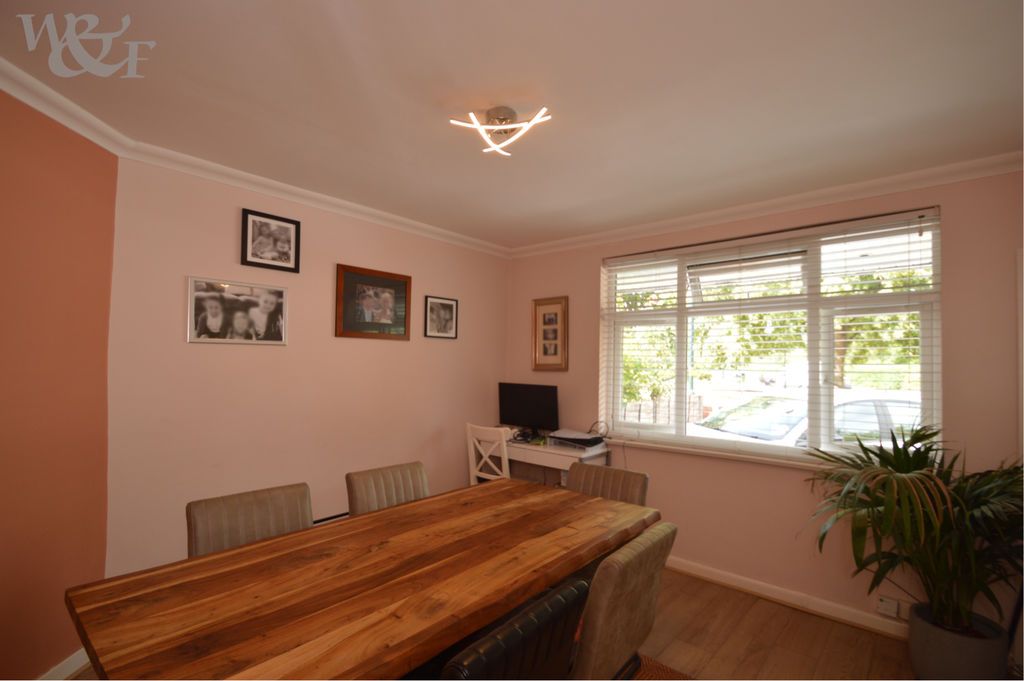 Property photo 3 of 32 Photo 22