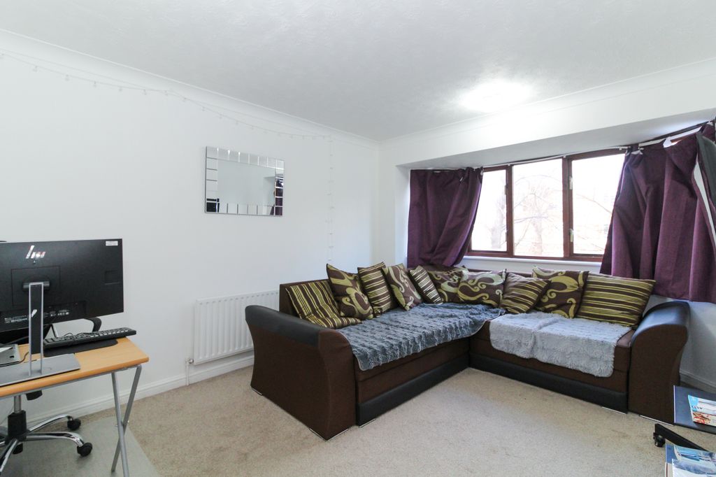 Property photo 2 of 8 Img_8335