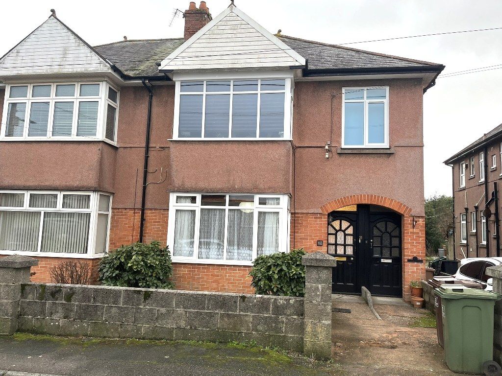 Property photo 1 of 8 Front View