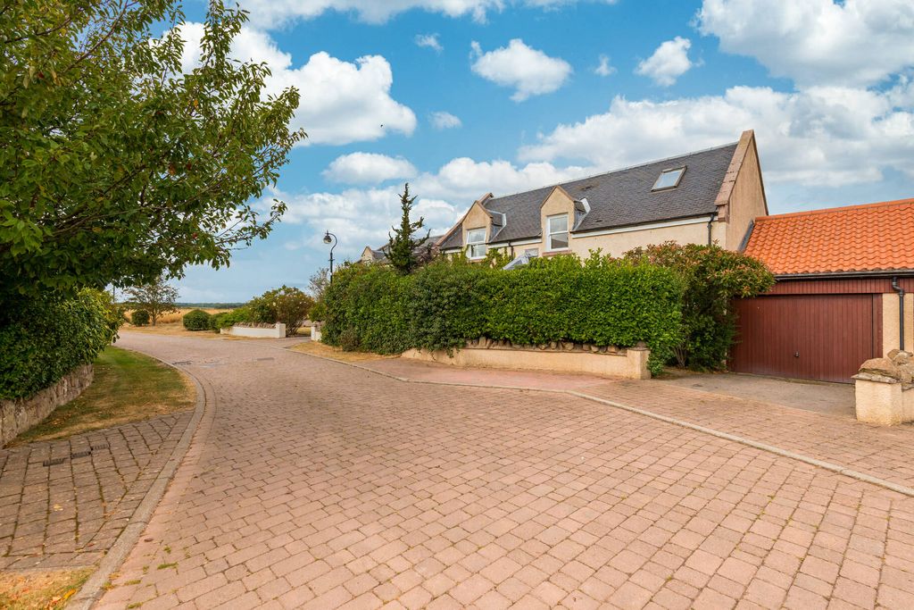 Property photo 2 of 41 Property Image 2