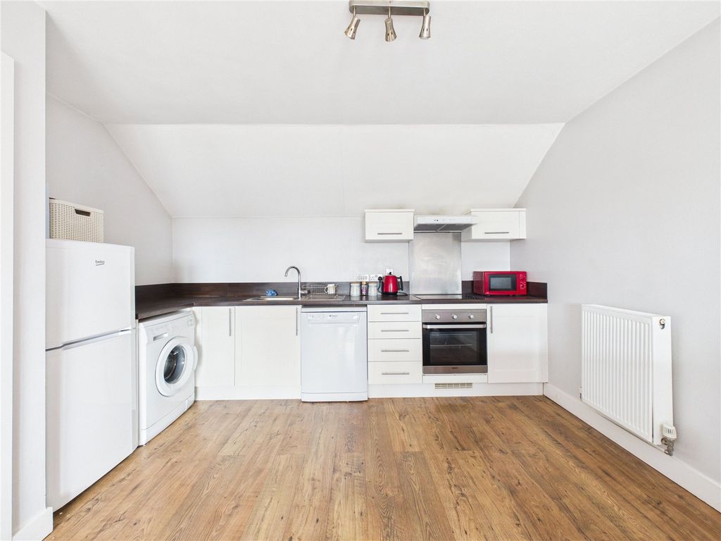 Property photo 3 of 11 Picture No. 04