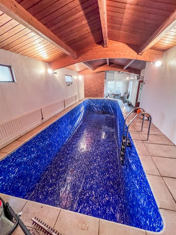Property photo 2 of 16 Indoor Swimming Pool