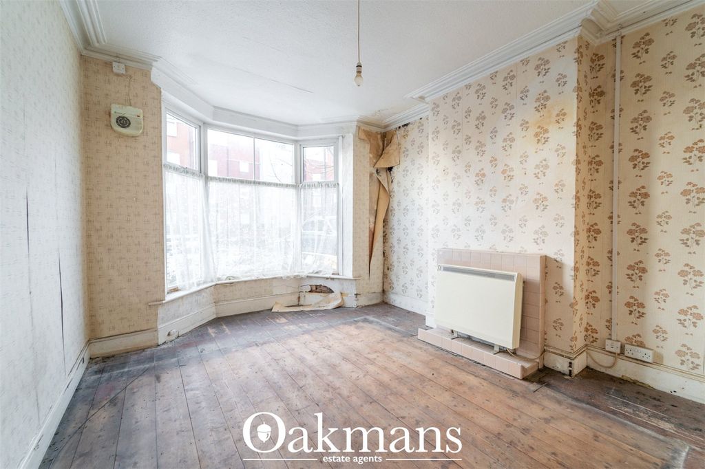 Property photo 3 of 19 Picture No. 16