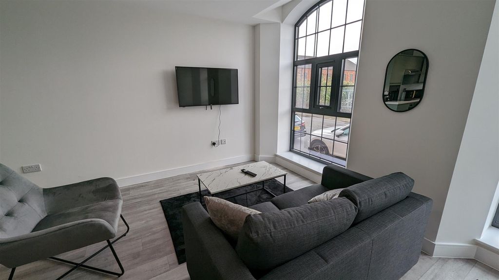 Property photo 1 of 10 Pxl_20240326_143943048