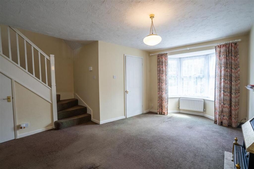 Property photo 2 of 18
