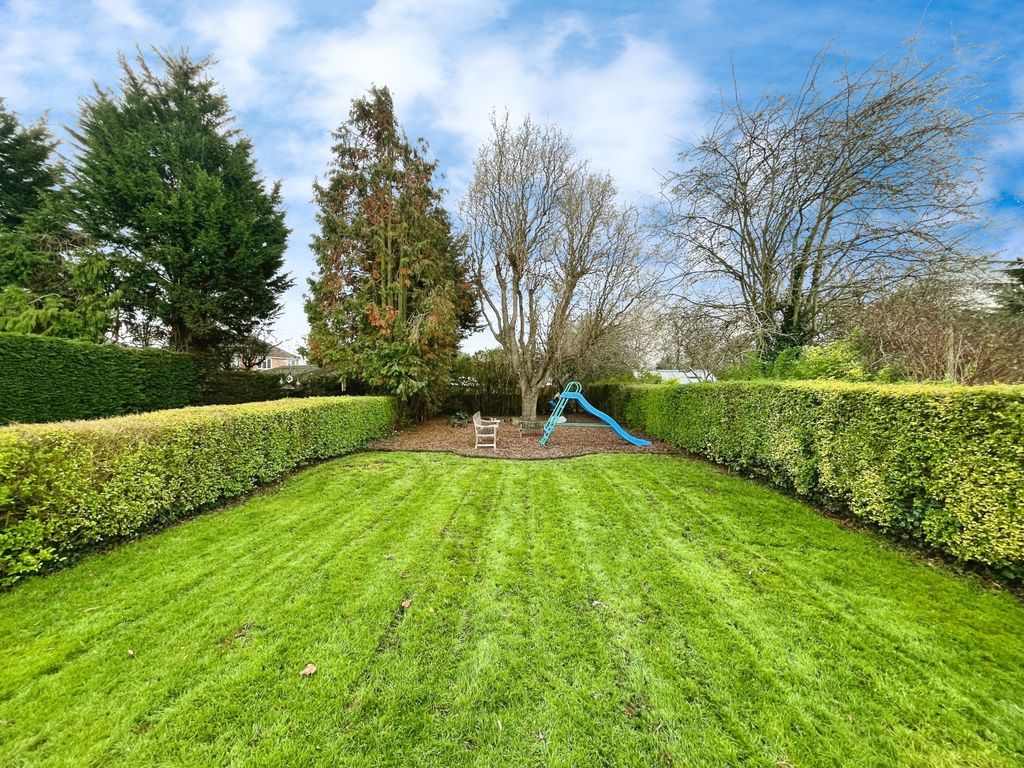 Property photo 2 of 16 Rear Garden