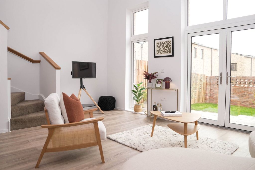 Property photo 3 of 14 The Skylark