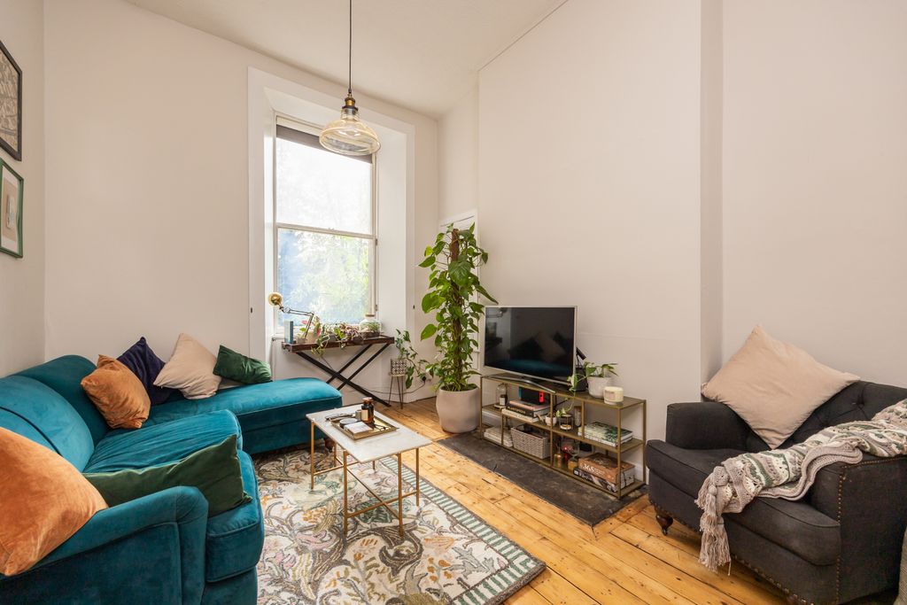 Property photo 2 of 16 Property Image 2